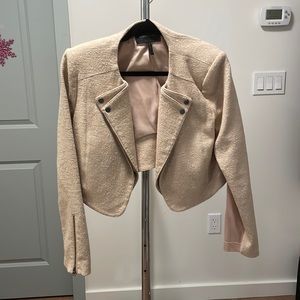 BCBG maxazria cropped blazer